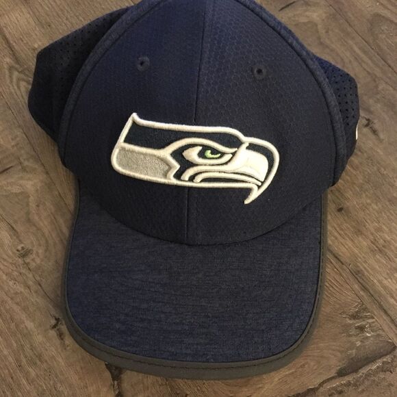 Michael Barrow Seattle Seahawks stretch NFL Cap - Picture 1 of 5